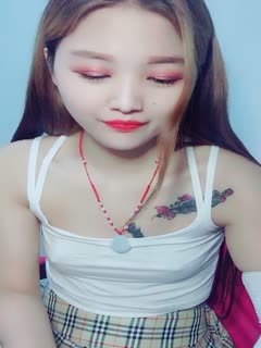 颜值很高女神主播年夜标准直播秀超短裙卖弄风骚掰开小穴非常迷人没有要错过