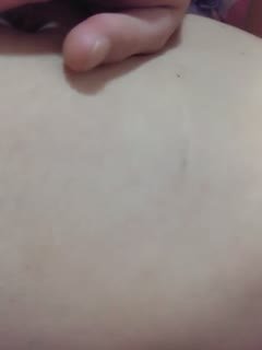 年老美丽~小嫩妹以及炮友双人啪啪秀阴毛稠密木耳美丽被抠小穴啪啪非常迷人